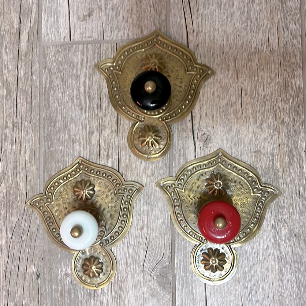 Vintage brass handles/hooks, never used. Made in India.
